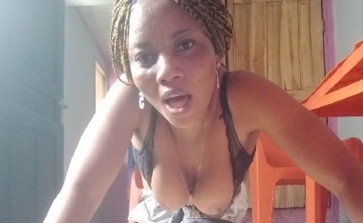 Lizz Osunde Nude Pictures