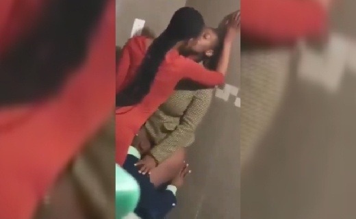 Work Colleagues Caught On Threesome