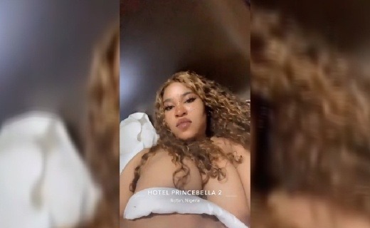 Nude Of Big Breasted Escort Babe Mirabella