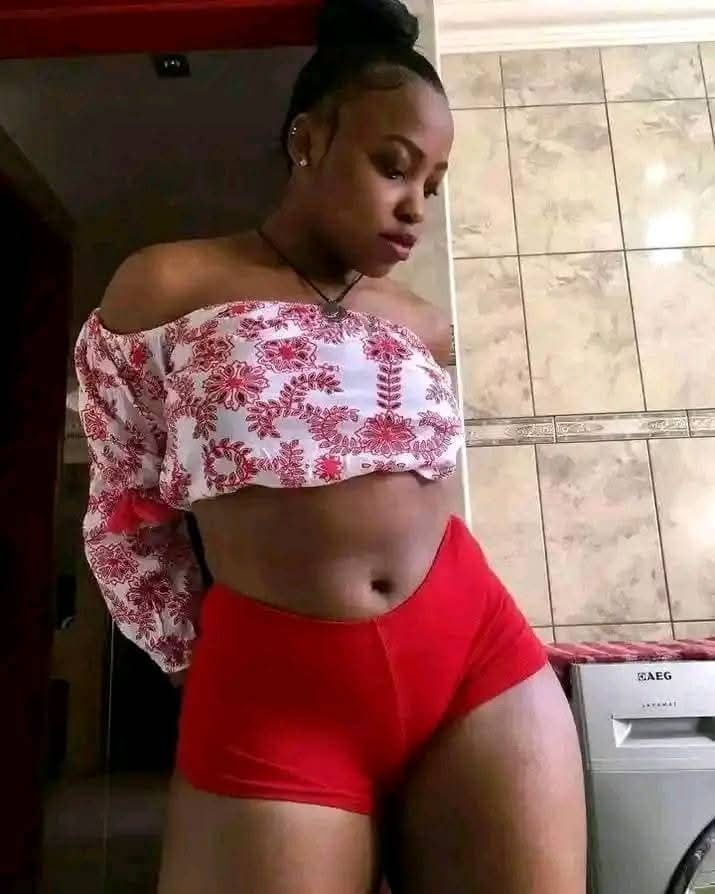 Rich Sugar Mummy In London, England Is Willing To Pay £3,500 Monthly – Get Her WhatsApp Number