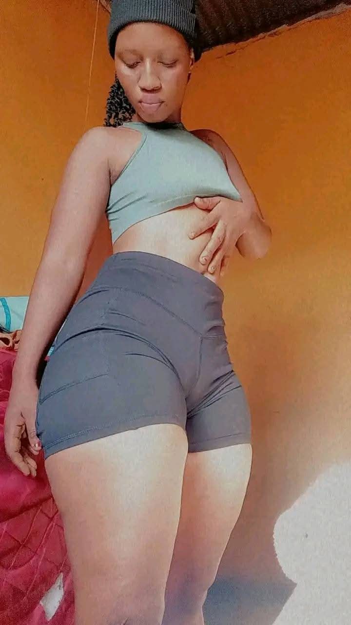 See WhatsApp Numbers Of Rich Sugar Mummies In USA, UK, Canada